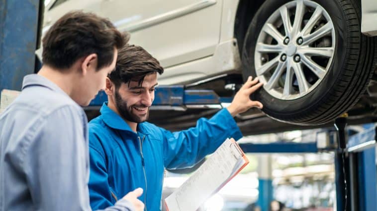 fin monopole pièces détachées garagiste voiture