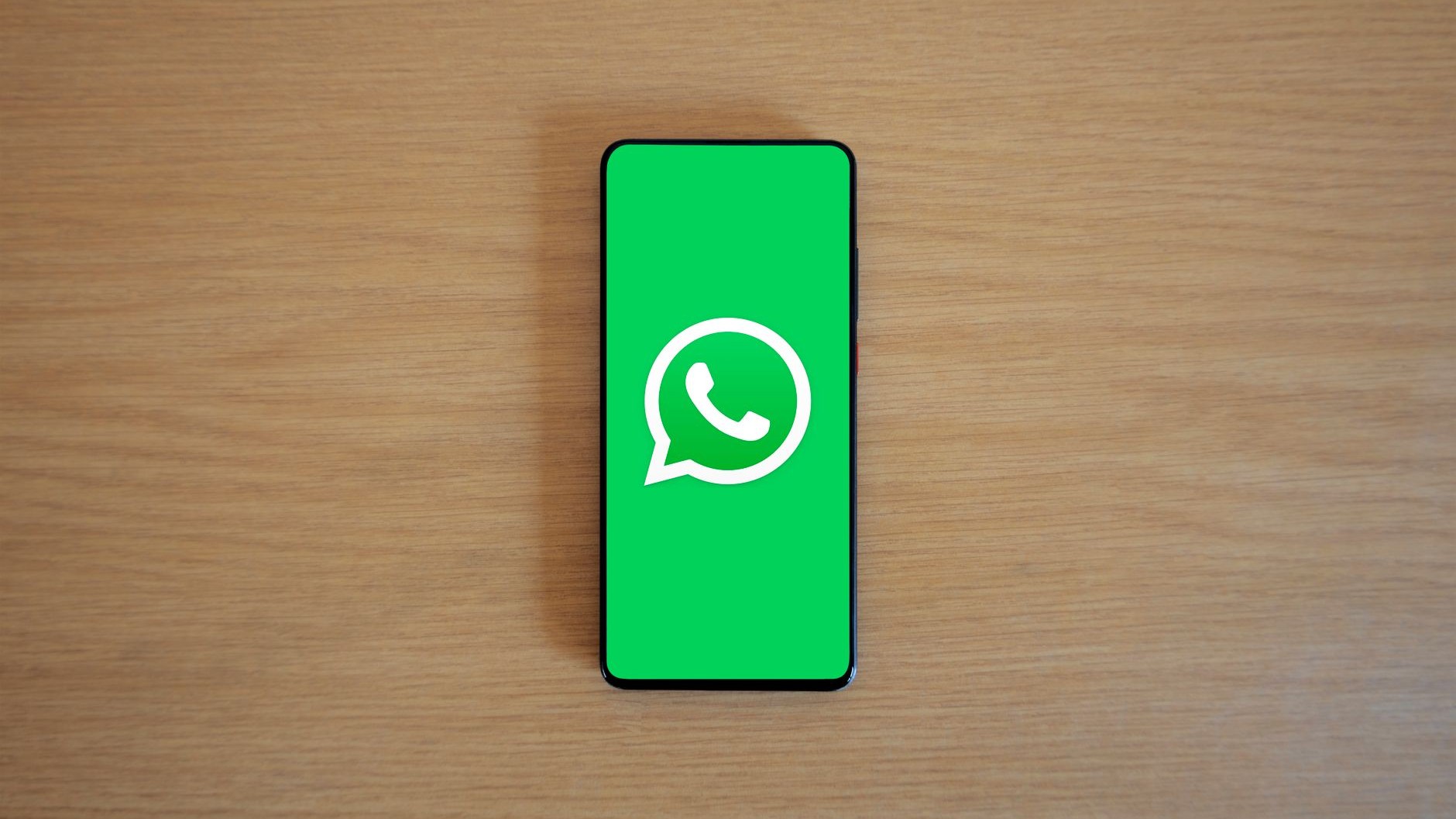 C'est fini pour WhatsApp sur les vieux mobiles Android : en 2026, une seule ligne dans les réglages décide qui garde ses c...